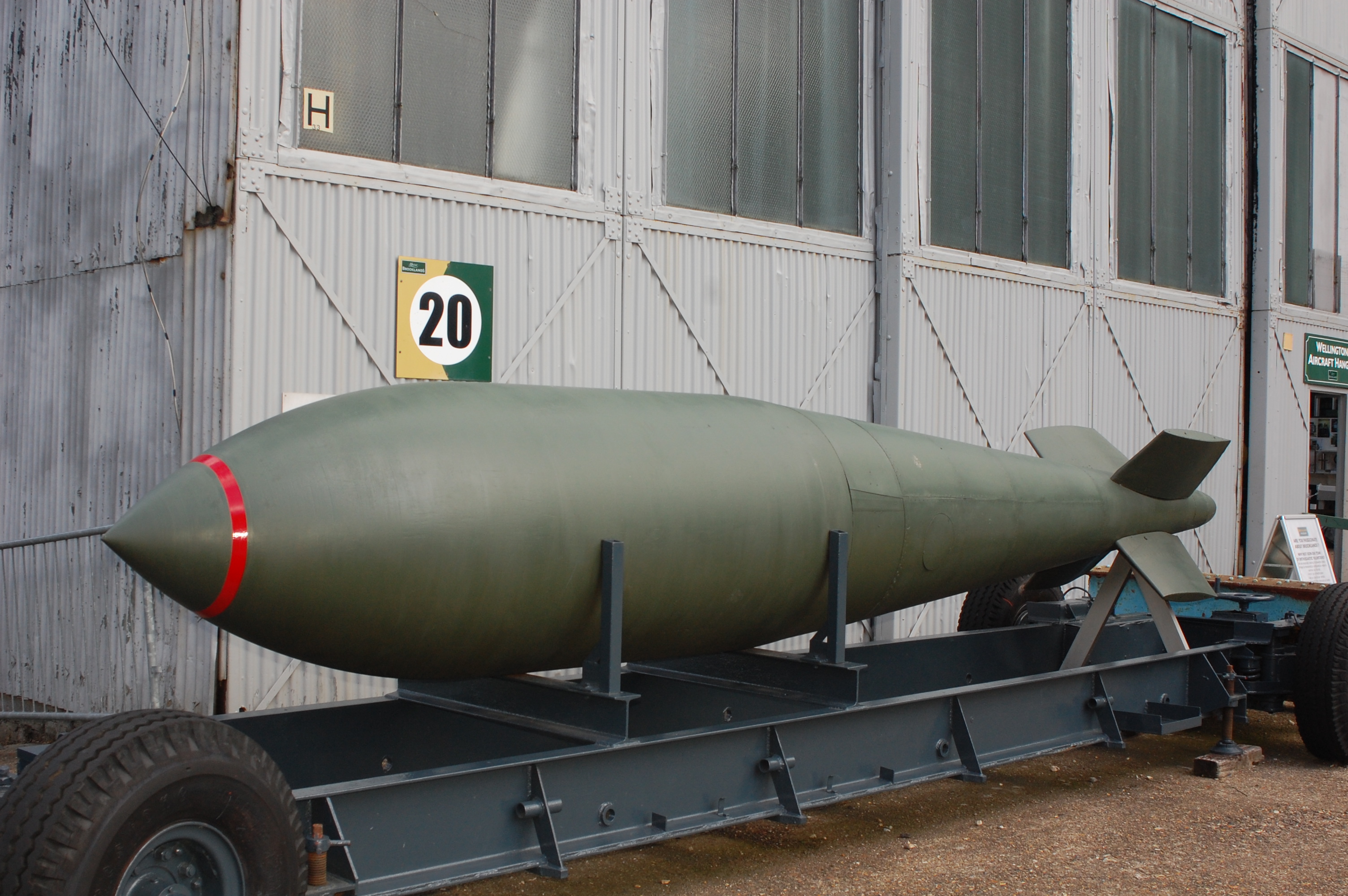 A 'bigger bang' – the 22,000 lb MC 'Grand Slam' bomb, Brooklands